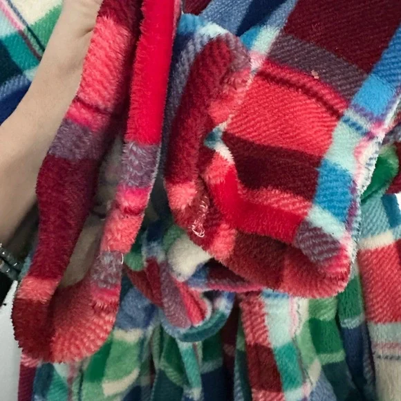 Cat & Jack Plaid Kids Robe - Red, Green, Blue Soft - Picture 4 of 4